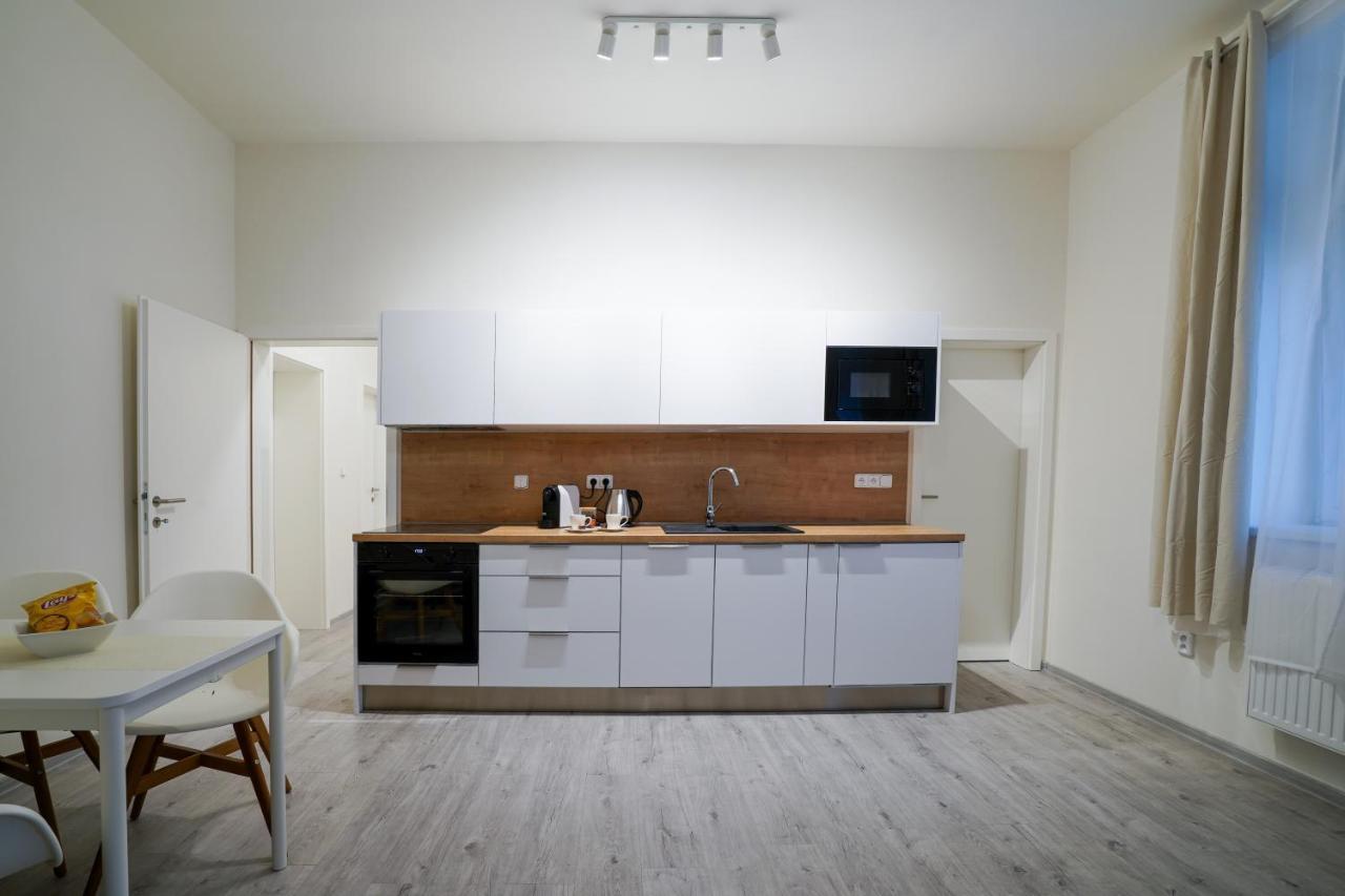 Lucy'S Apartments 2 Olomouc Extérieur photo